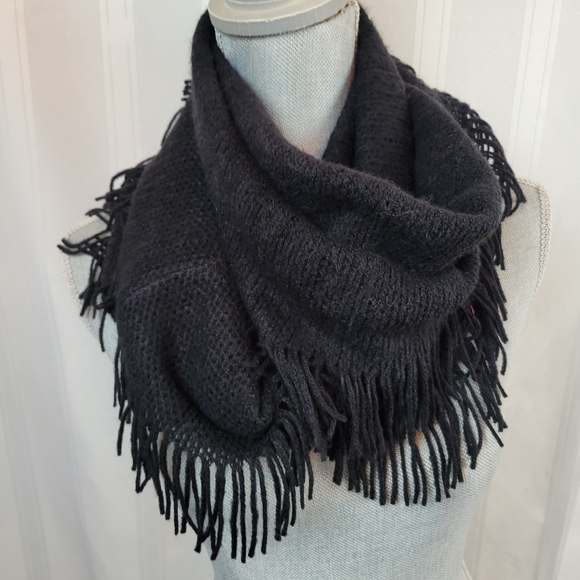 INC International Concepts Accessories Inc Womans Infinity Solid